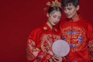 摄影课堂上中国风婚纱照来袭，摄影师拍摄创意国风婚纱照