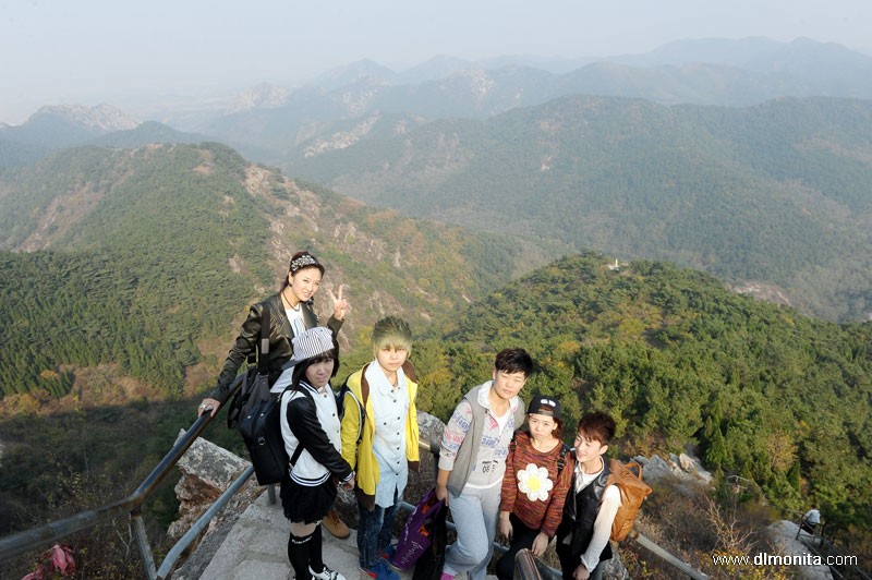 青春昂扬之秋日登山行 校园活动 蒙妮坦