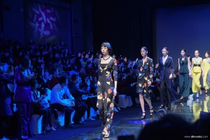 蒙妮坦化妆师锦上添花，为香港青果国际2018时装周模特化妆